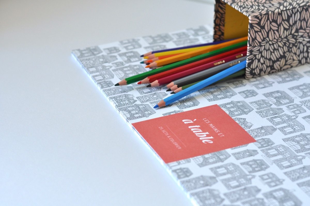 Sets de tables en papier à colorier - Les manies de Marion - modele maison, détail